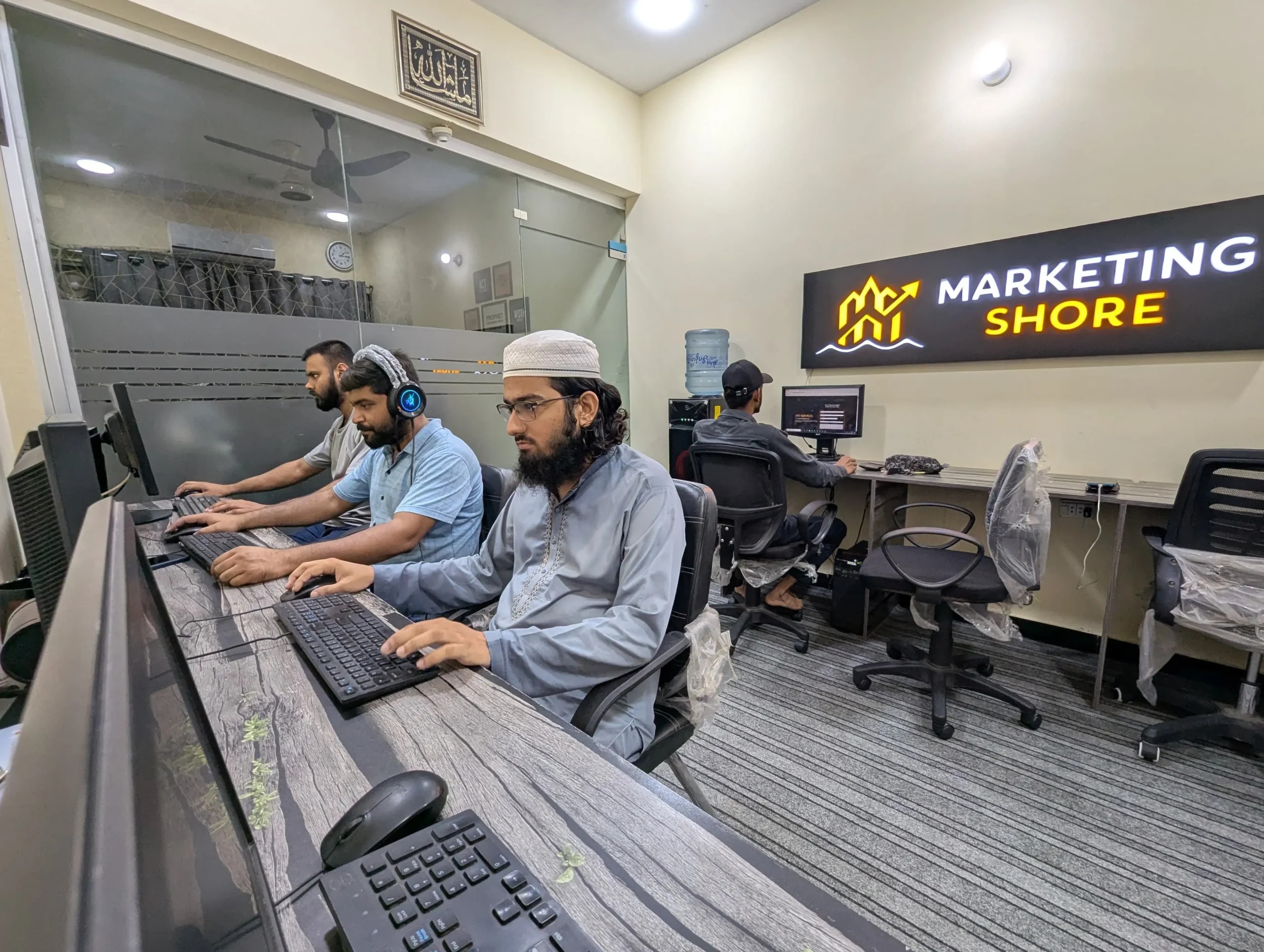 Marketing shore Team